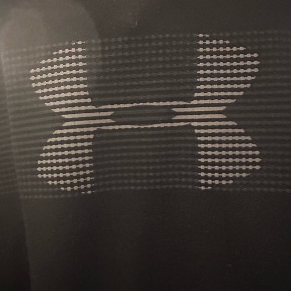 Under Armour Men's Black and Gray Hoodie - Picture 2 of 4